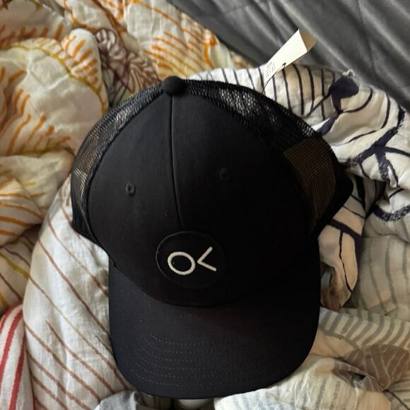 OUTERKNOWN by Kelly Slater OK Patch Trucker Hat, One Size New with Tag MSRP $68 - Picture 6 of 8
